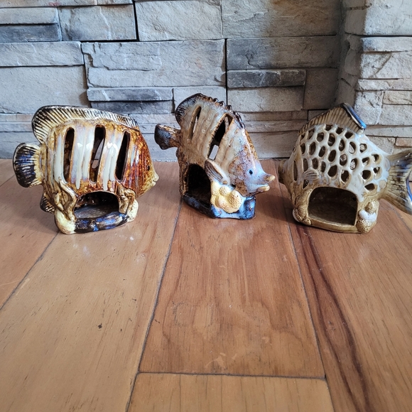 Tropical Backlighted Candle Fish Display. - Picture 3 of 4